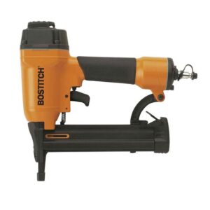 BOSTITCH Drucklufttacker SB156SX-1-E Klammergerät, Klammernagler 1/4 BSP, Tiefenanschlag, 12-40mm
