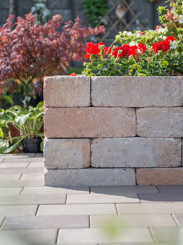 Mauerstein Antik, gekantet 1 Mauerstein Antik, gekantet