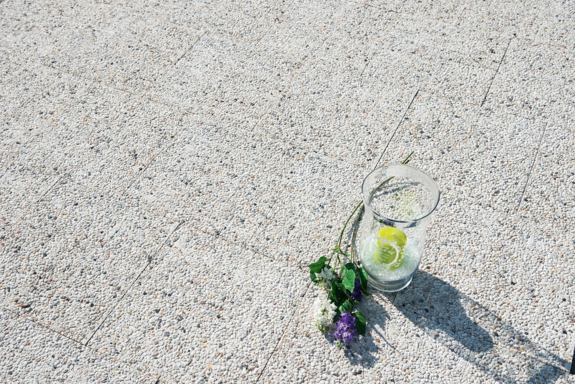 Waschbeton-Terrassenplatte 1 Waschbeton-Terrassenplatte