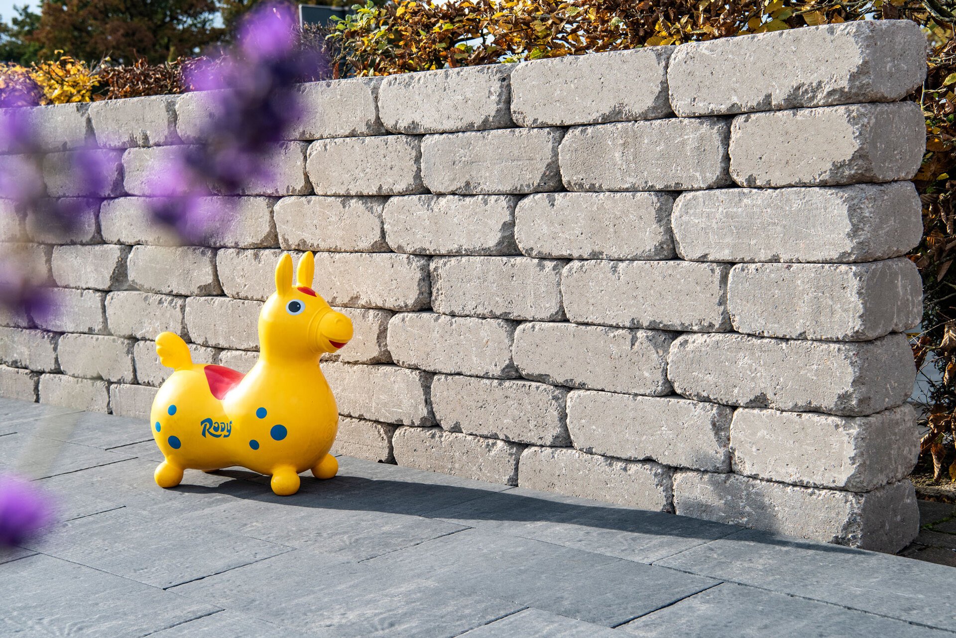 Mauerstein Antik, gekantet 1 Mauerstein Antik, gekantet