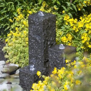 Wasserspiel Granitsäulen