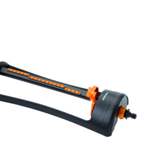 Wassersparender Sprinkler, Metallfuß