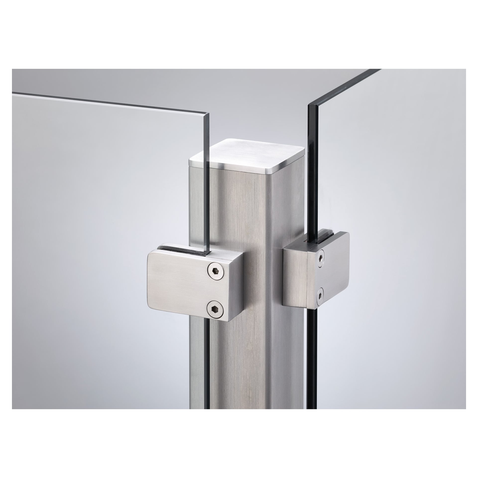 VETRO Eckpfosten, Anfertigung zum Aufschrauben 1 VETRO Eckpfosten, Anfertigung zum Aufschrauben